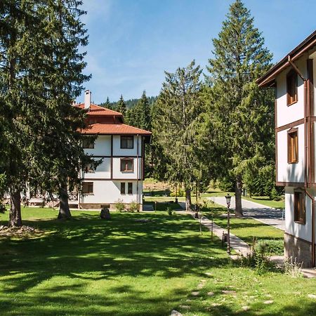 Утро Без Аларма, Смолянски Езера. Alarm Free Morning Smolyan Lakes ภายนอก รูปภาพ